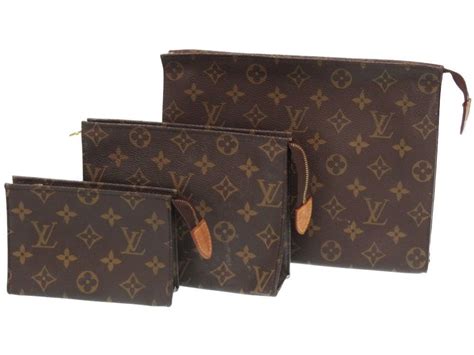 louis vuitton pochette toilette 15|Louis Vuitton poche.